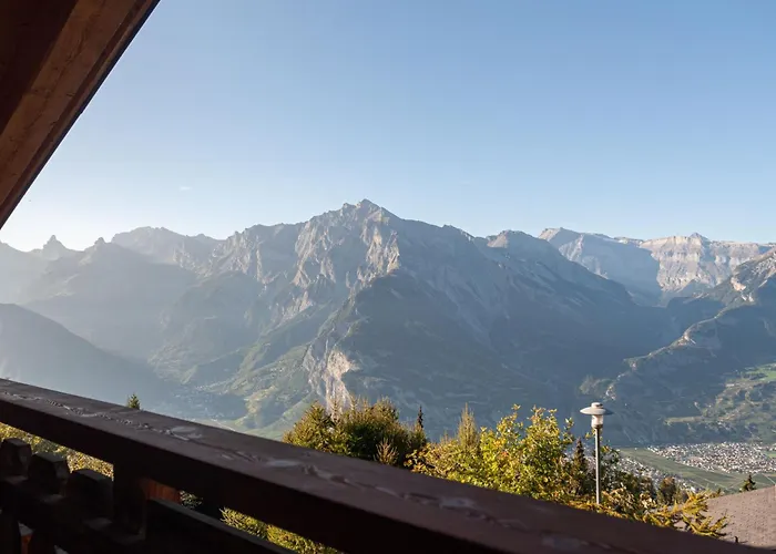 Reves Des Alpes By Interhome 木屋